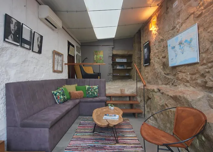 Bridge It - & Views *