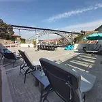 Bridge It - & Views Hotel *