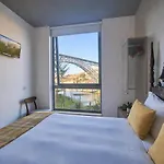 Bridge It - & Views Hotel Vila Nova de Gaia