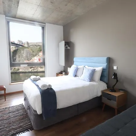 Hotel Bridge It - & Views Vila Nova de Gaia