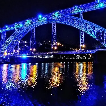 Hotel Bridge It - & Views Vila Nova de Gaia