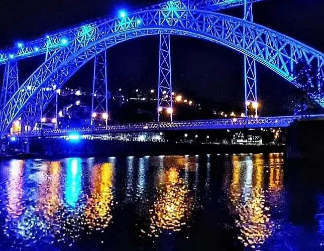 Hotel Bridge It - & Views Vila Nova de Gaia