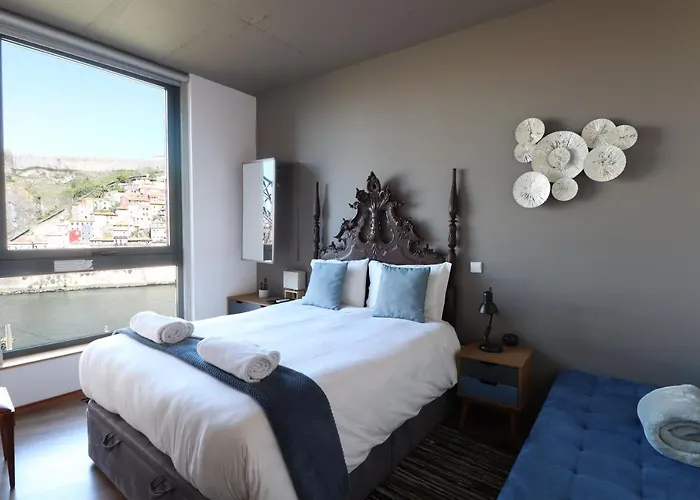 Bridge It - & Views Hotel *